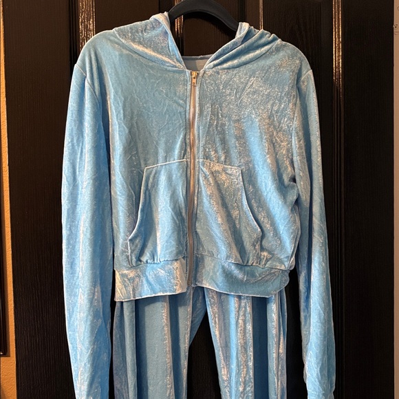Velour Hoodie Suit BLUE SIZE MEDIUM - Picture 3 of 4